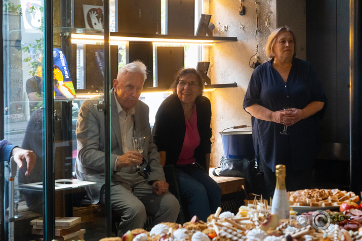 grāmatas par brāļiem Martinsoniem atpogāšana ISTABĀ