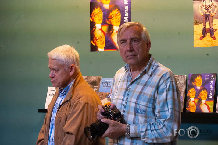 grāmatas par brāļiem Martinsoniem atpogāšana ISTABĀ