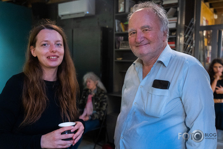 grāmatas par brāļiem Martinsoniem atpogāšana ISTABĀ