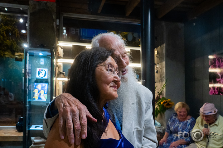 grāmatas par brāļiem Martinsoniem atpogāšana ISTABĀ