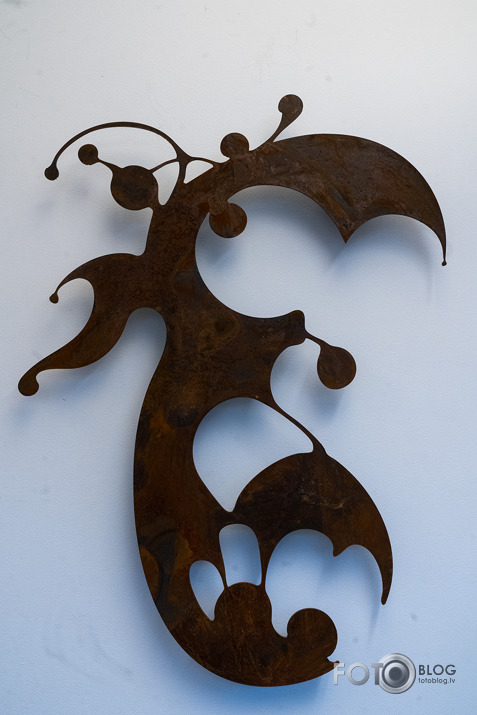 Artūra Dimitera izstāde Rietumu bankas izstāžu zālē