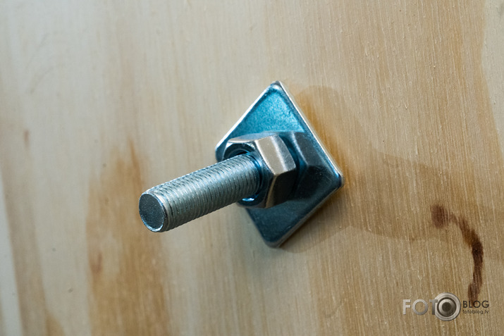 Artūra Dimitera izstāde Rietumu bankas izstāžu zālē