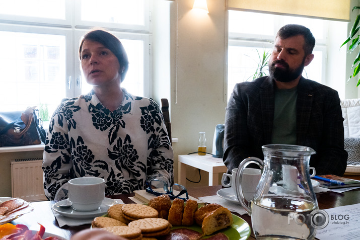 tikšanās ar Austošo Sauli