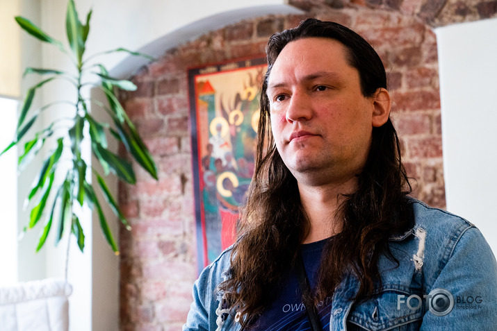 tikšanās ar Austošo Sauli