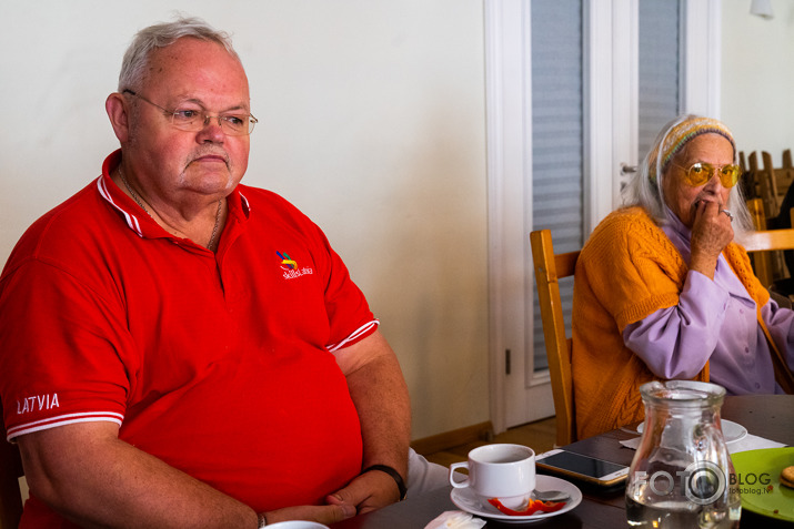 tikšanās ar Austošo Sauli