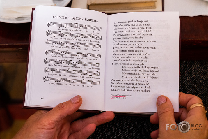 tikšanās ar Austošo Sauli