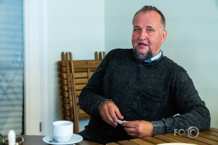 tikšanās ar Austošo Sauli