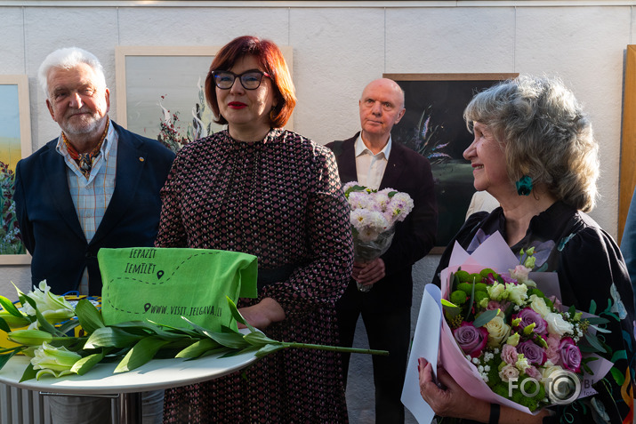 Ilzes Šēnbergas izstāde Jelgavas 1/2-baznīcā