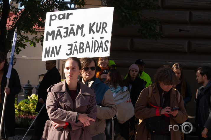 fuck this shi† jeb S†ambulis†i